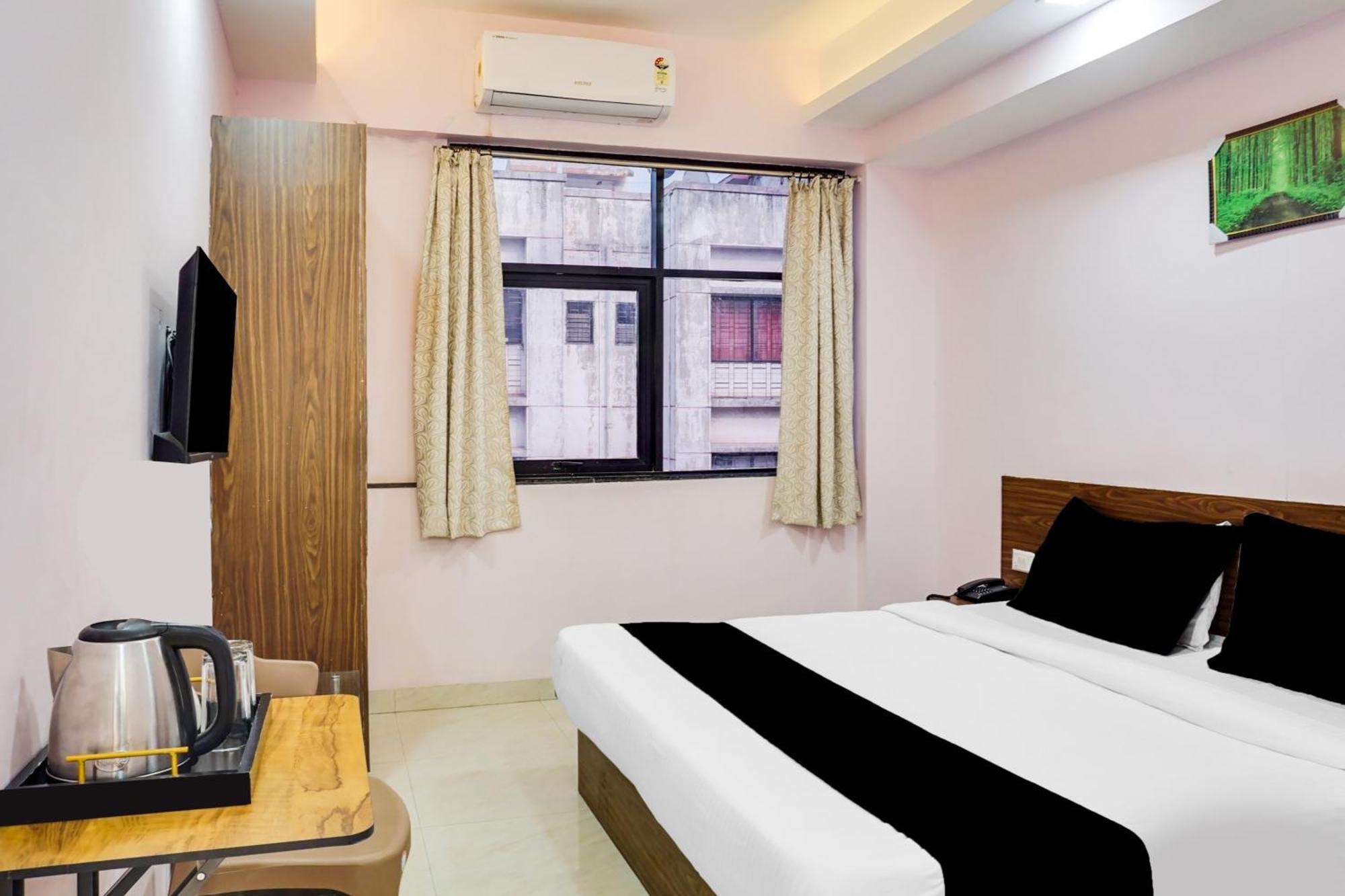 Super Collection O Chandan Nagar Kharadi Formerly Kharadi Inn Pune Exterior foto